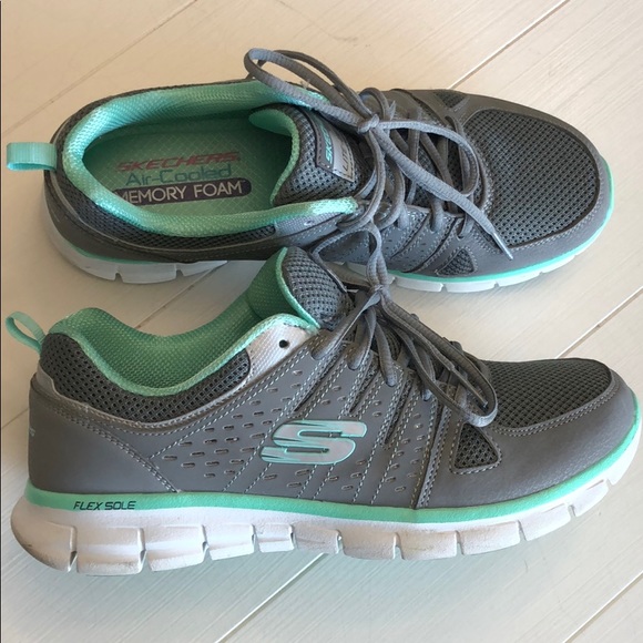 skechers air cooled memory foam shoes price